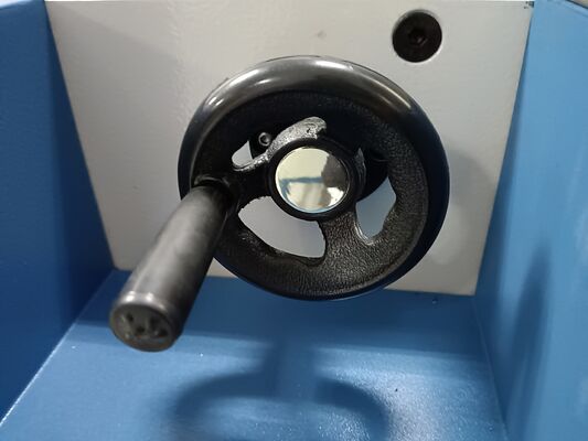 カーボン切断機 スムーズな切断エッジ 高精度 高効率